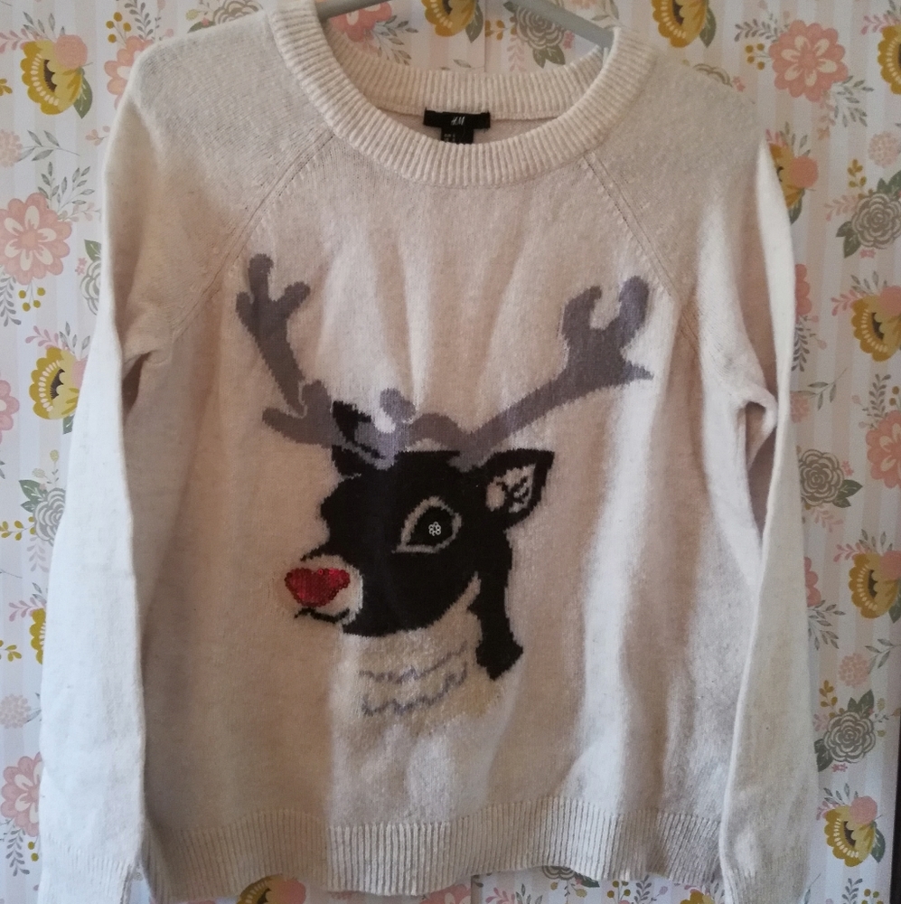 COPY - H&M Reindeer Holiday Sweater